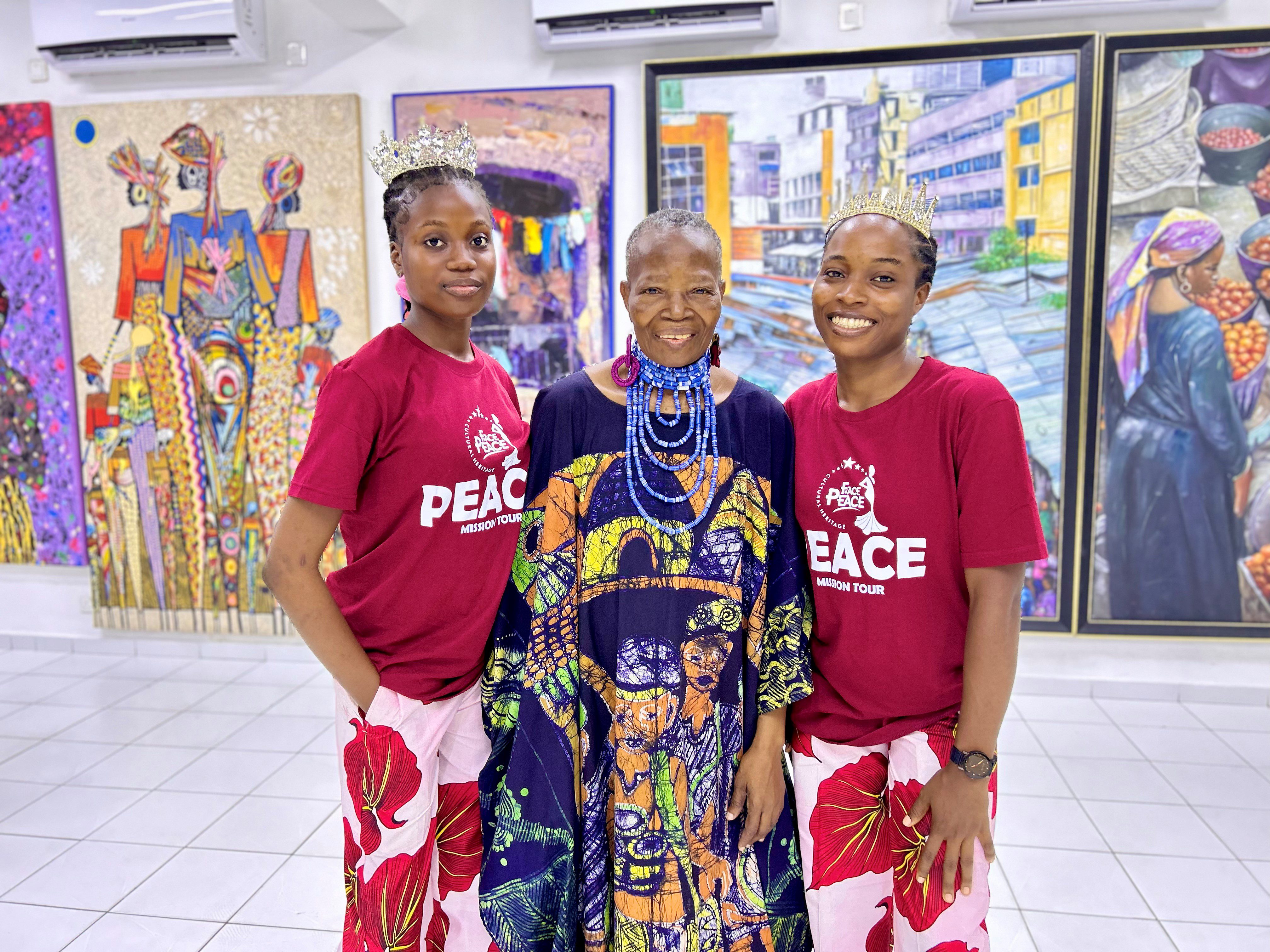 Queens celebrating Nigeria’s artistic legacy alongside master artist.