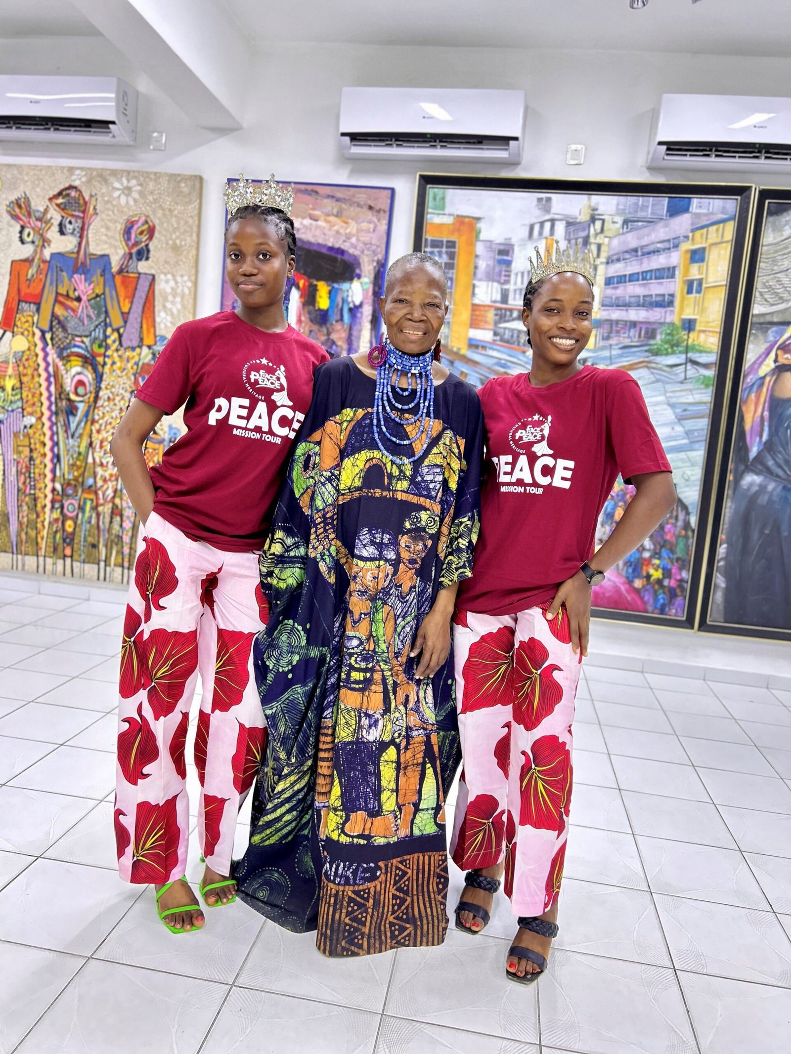 Queens at Nike Art Gallery With the CEO of Nike Art Gallery, Chief Nike Monica Okundaye.